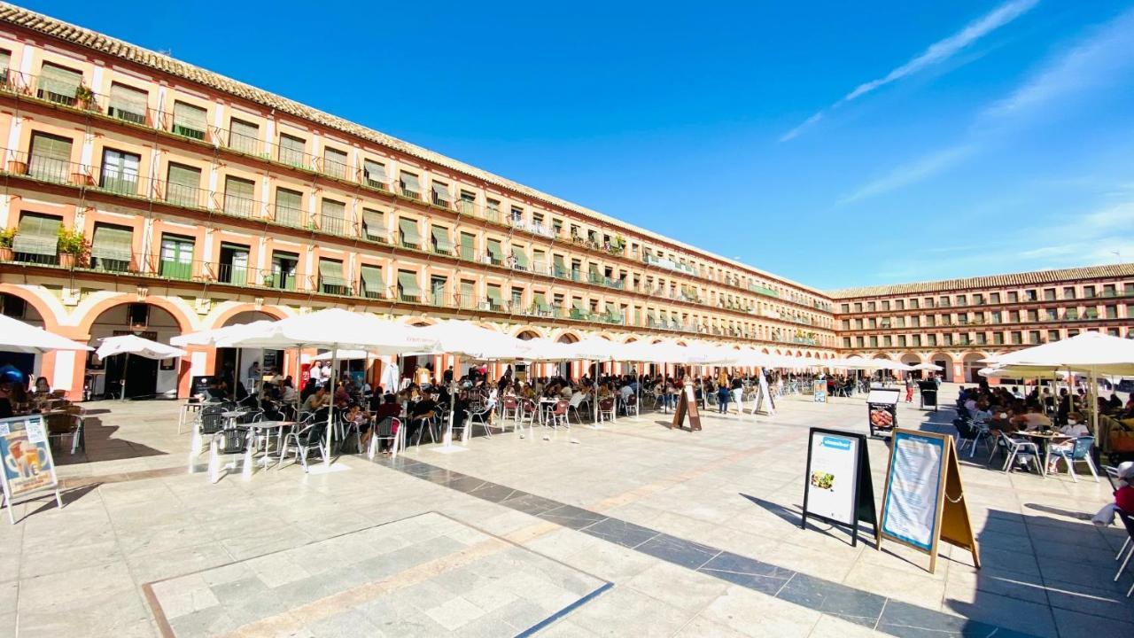 Hostel Plaza Mayor Corredera Cordoba Exterior photo