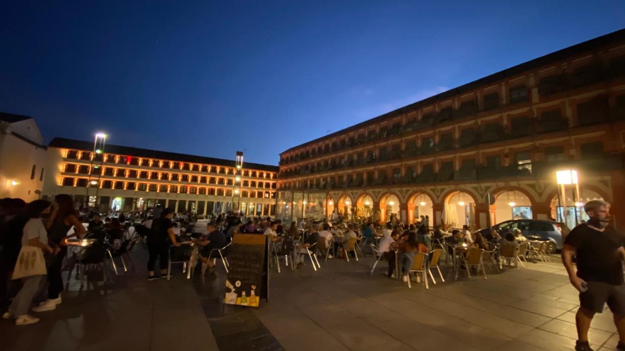 Hostel Plaza Mayor Corredera Cordoba Exterior photo