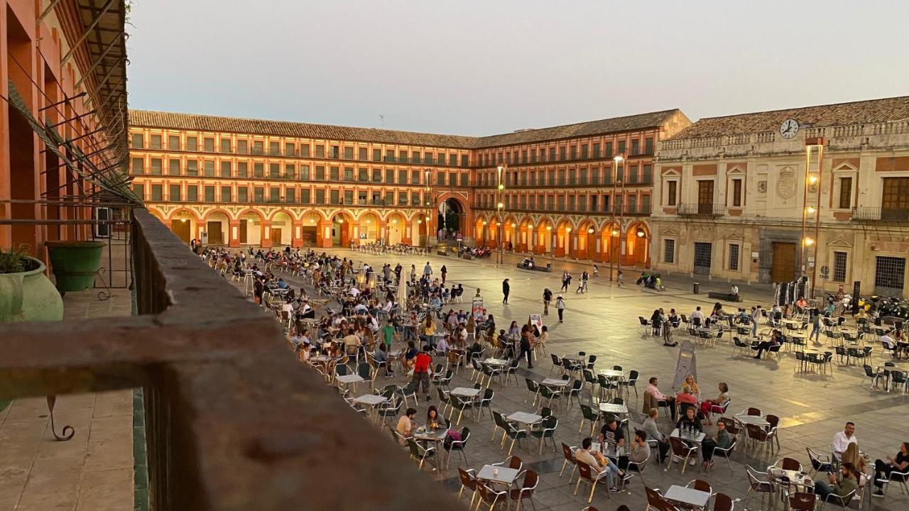 Hostel Plaza Mayor Corredera Cordoba Exterior photo